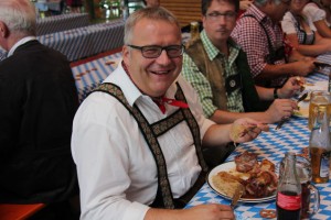 SAV=20Neuhauser=20Wiesn=20040