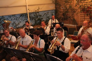 SAV=20Neuhauser=20Wiesn=20088