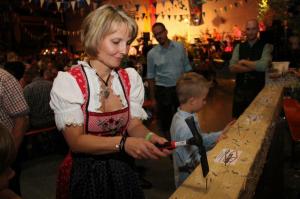 10. Neuhauser Wiesn 144